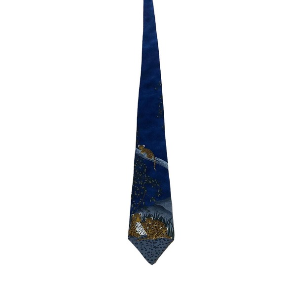 World Wildlife Fund WWF Leopards Design NO 138 Vintage Novelty Necktie - Picture 3 of 7